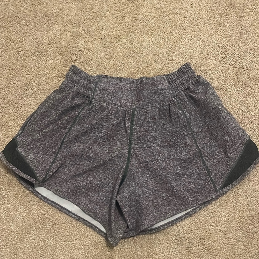 Lululemon Hotty Hot Short